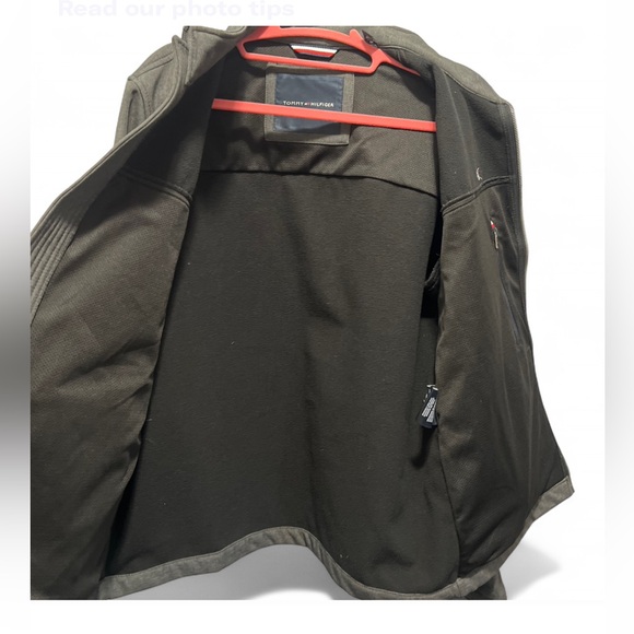 Tommy Hilfiger EUC Men’s Lightweight Soft-shell Classic Gray Jacket Full Zip - Picture 4 of 9